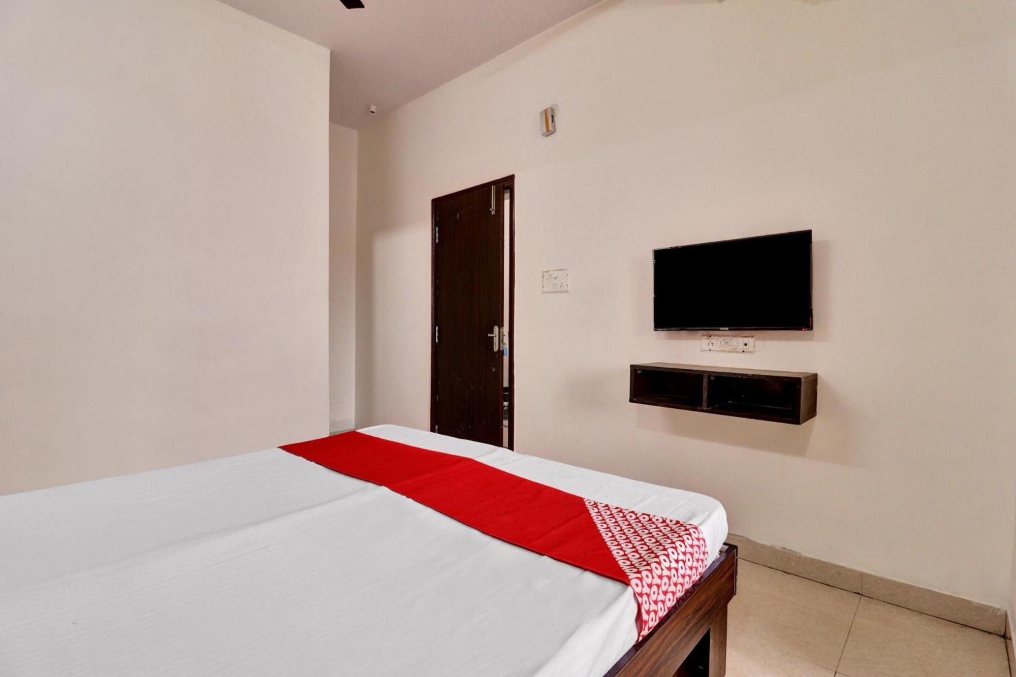 Hotel Millennium Comfort Bangalore Ngoại thất bức ảnh